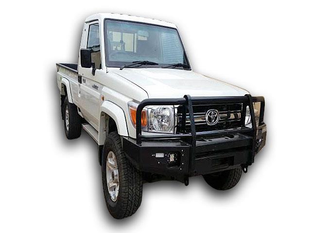 Used 2013 2013 TOYOTA LAND CRUISER BAKKIE 4.2 D 4x4 on auction