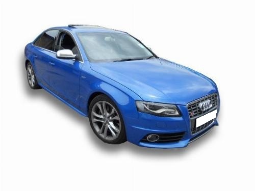 Repossessed AUDI RS4 Repossessed AUDI RS4
