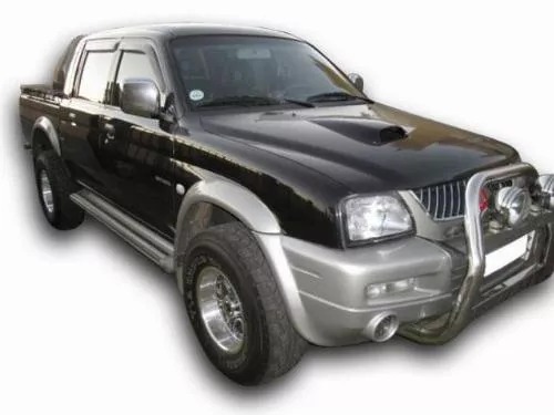 Repossessed MITSUBISHI RODEO