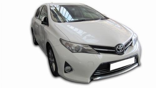 Repossessed TOYOTA AURIS Repossessed TOYOTA AURIS